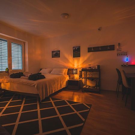 Do Avta Rooms Любляна Екстер'єр фото