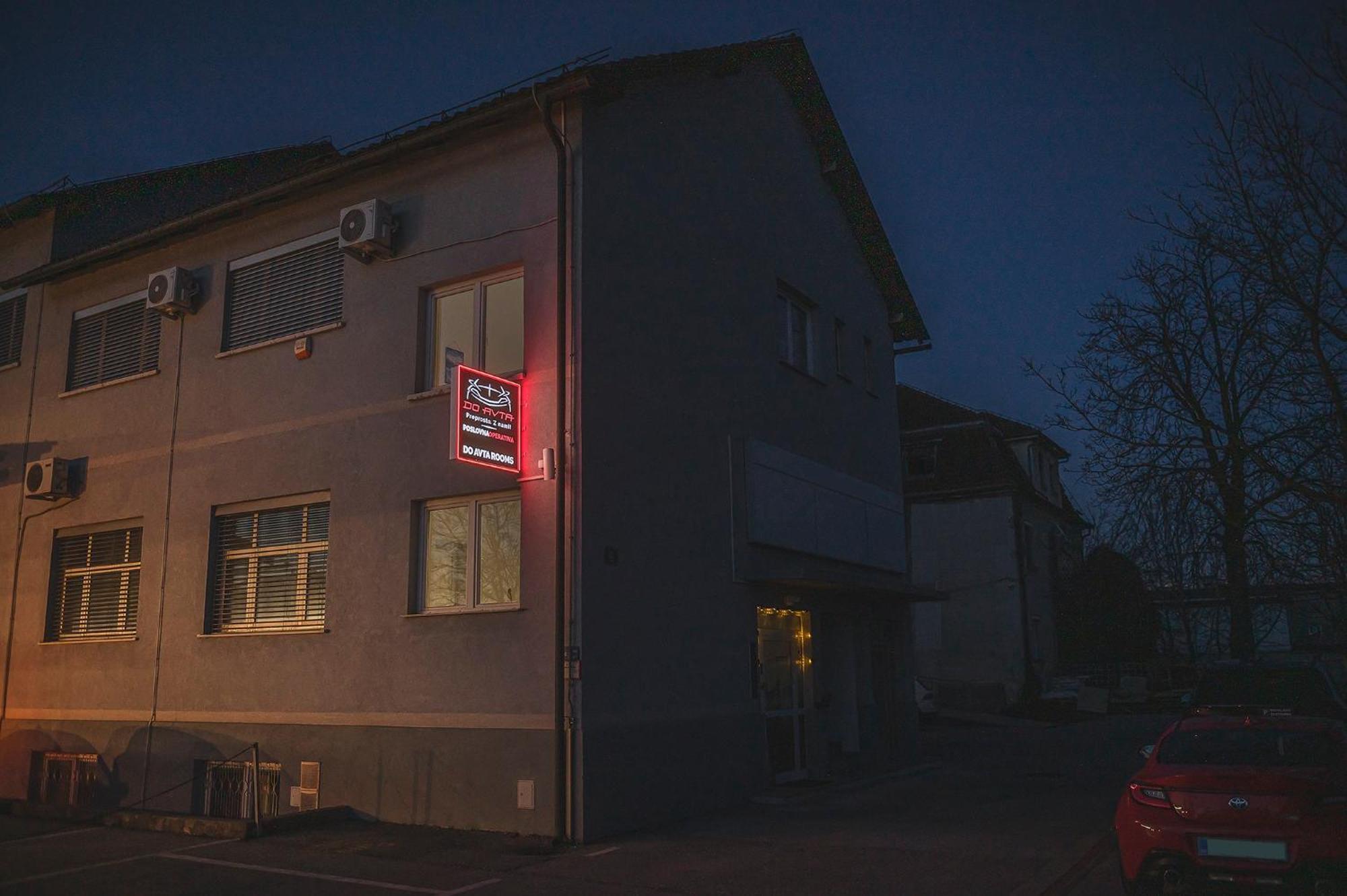 Do Avta Rooms Любляна Екстер'єр фото