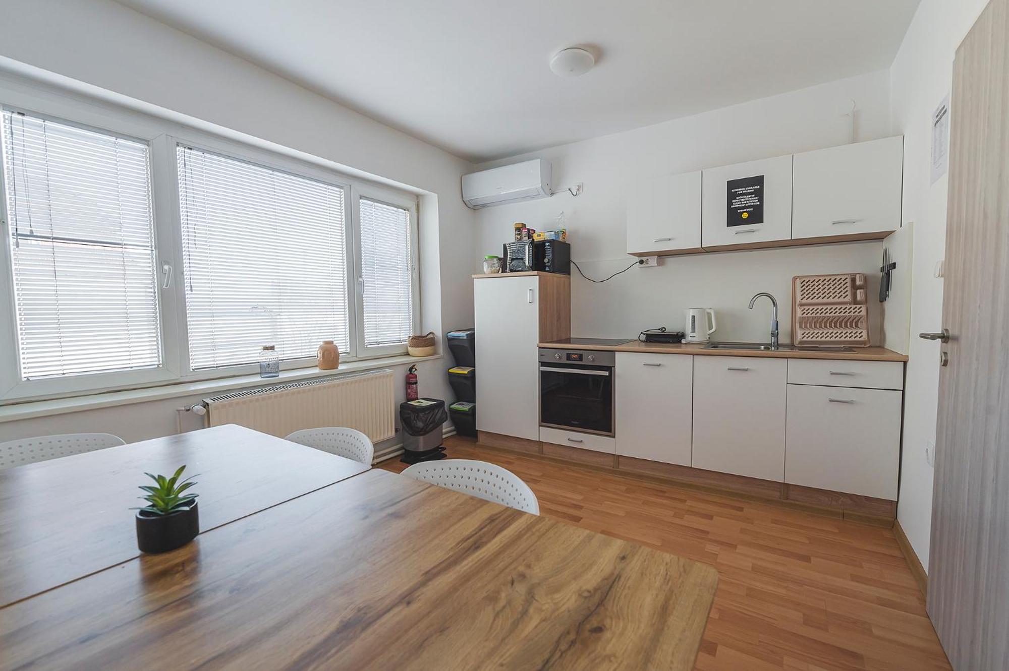 Do Avta Rooms Любляна Екстер'єр фото